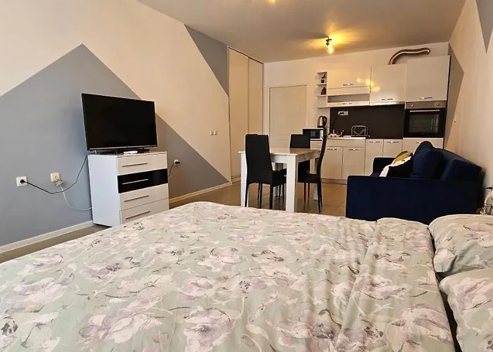 Nina Apartamento Primorsko